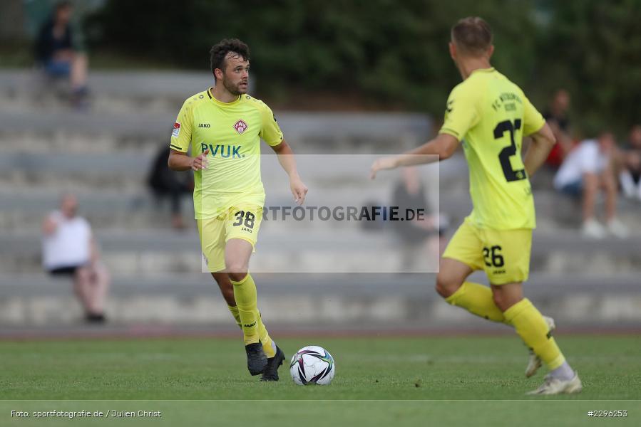 Robert Herrmann, Sportplatz Am Sonnenstuhl, Randersacker, 23.06.2021, Freundschaftsspiele, Regionalliga Bayern, 3. Liga, DFB, sport, action, Fussball, Deutschland, Juni 2021, Saison 2021/2022, TSV, FWK, TSV Aubstadt, FC Würzburger Kickers - Bild-ID: 2296253