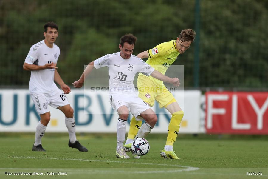 Maximilian Breunig, Marcel Volkmuth, Sportplatz Am Sonnenstuhl, Randersacker, 23.06.2021, Freundschaftsspiele, Regionalliga Bayern, 3. Liga, DFB, sport, action, Fussball, Deutschland, Juni 2021, Saison 2021/2022, TSV, FWK, TSV Aubstadt, FC Würzburger Kickers - Bild-ID: 2296272 Maximilian Breunig, Marcel Volkmuth, Sportplatz Am Sonnenstuhl, Randersacker, 23.06.2021, Freundschaftsspiele, Regionalliga Bayern, 3. Liga, DFB, sport, action, Fussball, Deutschland, Juni 2021, Saison 2021/2022, TSV, FWK, TSV Aubstadt, FC Würzburger Kickers - Bild-ID: 2296272
