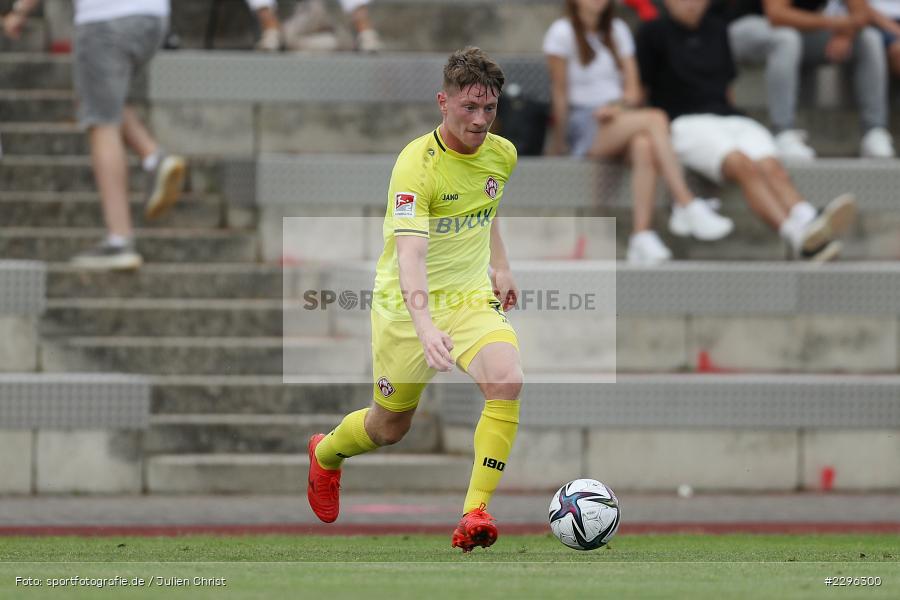 Dennis Waidner, Sportplatz Am Sonnenstuhl, Randersacker, 23.06.2021, Freundschaftsspiele, Regionalliga Bayern, 3. Liga, DFB, sport, action, Fussball, Deutschland, Juni 2021, Saison 2021/2022, TSV, FWK, TSV Aubstadt, FC Würzburger Kickers - Bild-ID: 2296300