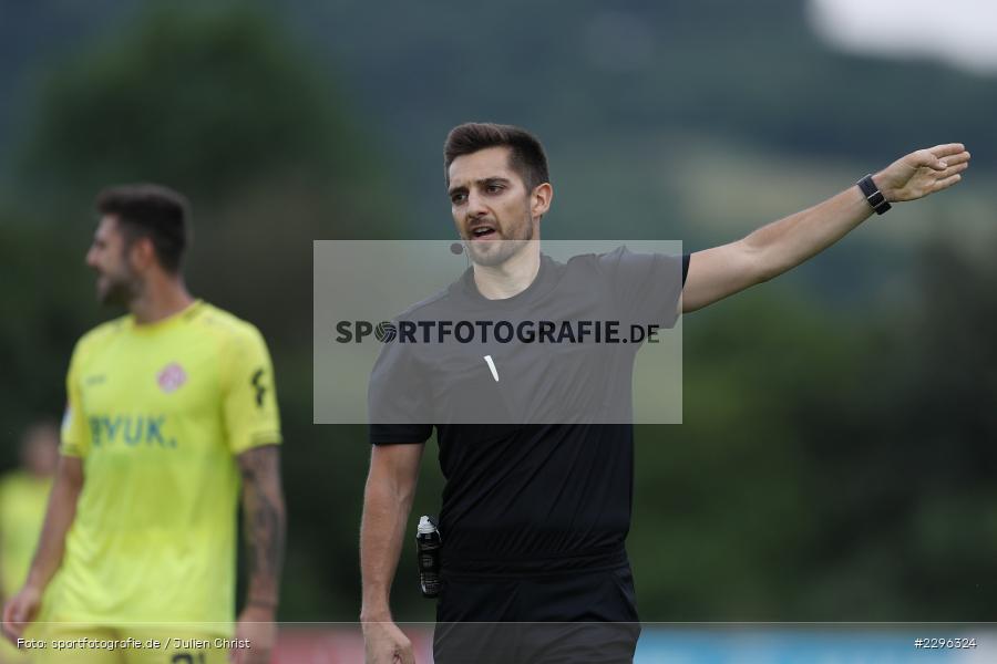 FC Lindach, Maximilian Ziegler, Sportplatz Am Sonnenstuhl, Randersacker, 23.06.2021, Freundschaftsspiele, Regionalliga Bayern, 3. Liga, DFB, sport, action, Fussball, Deutschland, Juni 2021, Saison 2021/2022, TSV, FWK, TSV Aubstadt, FC Würzburger Kickers - Bild-ID: 2296324