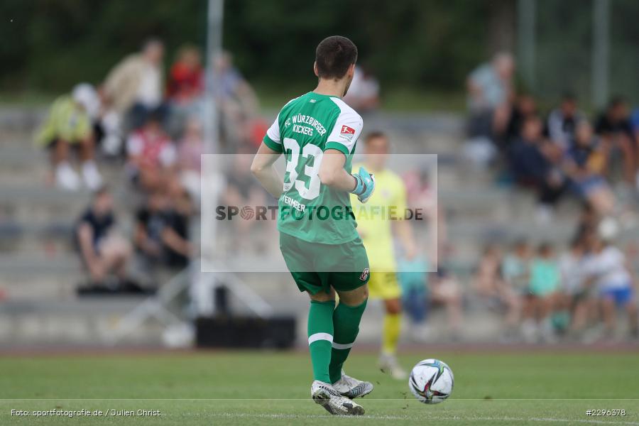 Rückennummer, Backside, Maximilian Hintermeier, Sportplatz Am Sonnenstuhl, Randersacker, 23.06.2021, Freundschaftsspiele, Regionalliga Bayern, 3. Liga, DFB, sport, action, Fussball, Deutschland, Juni 2021, Saison 2021/2022, TSV, FWK, TSV Aubstadt, FC Würzburger Kickers - Bild-ID: 2296378