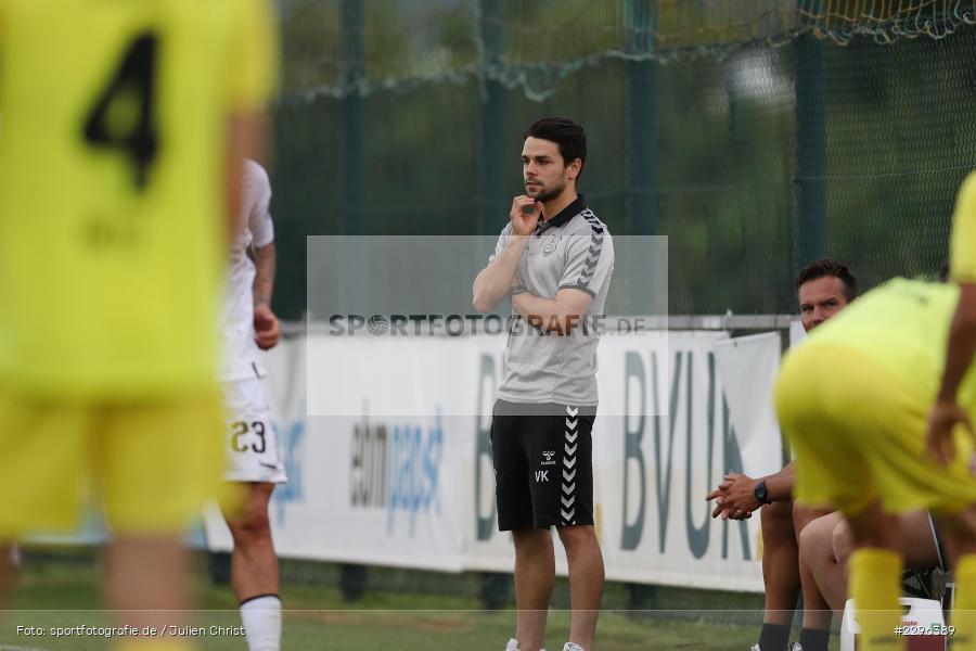 Victor Kleinhenz, Sportplatz Am Sonnenstuhl, Randersacker, 23.06.2021, Freundschaftsspiele, Regionalliga Bayern, 3. Liga, DFB, sport, action, Fussball, Deutschland, Juni 2021, Saison 2021/2022, TSV, FWK, TSV Aubstadt, FC Würzburger Kickers - Bild-ID: 2296389