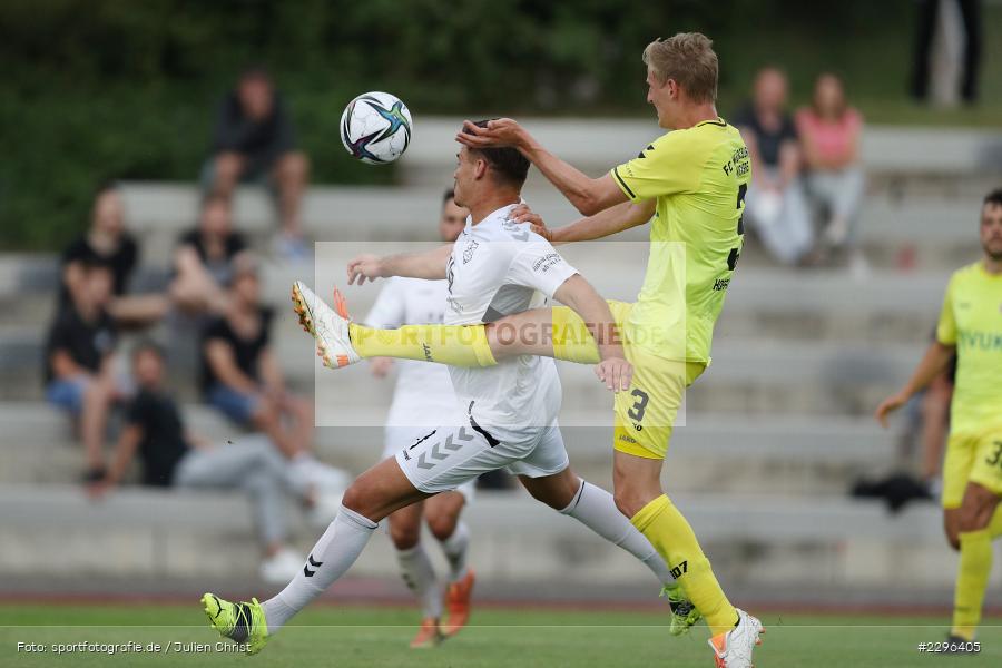 Niklas Hoffmann, Christopher Bieber, Sportplatz Am Sonnenstuhl, Randersacker, 23.06.2021, Freundschaftsspiele, Regionalliga Bayern, 3. Liga, DFB, sport, action, Fussball, Deutschland, Juni 2021, Saison 2021/2022, TSV, FWK, TSV Aubstadt, FC Würzburger Kickers - Bild-ID: 2296405