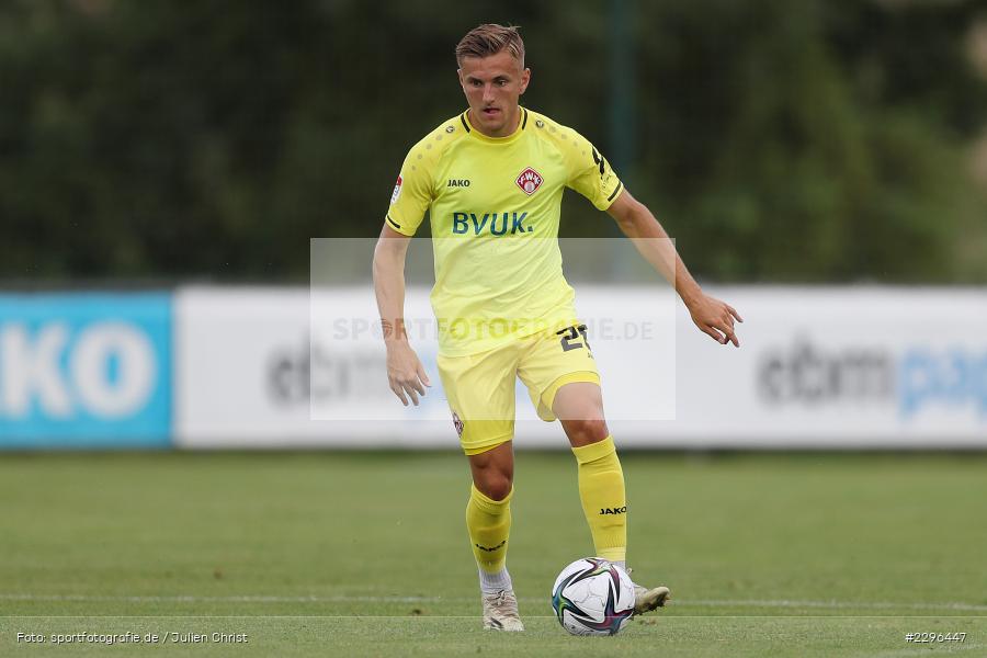 Alexander Lungwitz, Sportplatz Am Sonnenstuhl, Randersacker, 23.06.2021, Freundschaftsspiele, Regionalliga Bayern, 3. Liga, DFB, sport, action, Fussball, Deutschland, Juni 2021, Saison 2021/2022, TSV, FWK, TSV Aubstadt, FC Würzburger Kickers - Bild-ID: 2296447