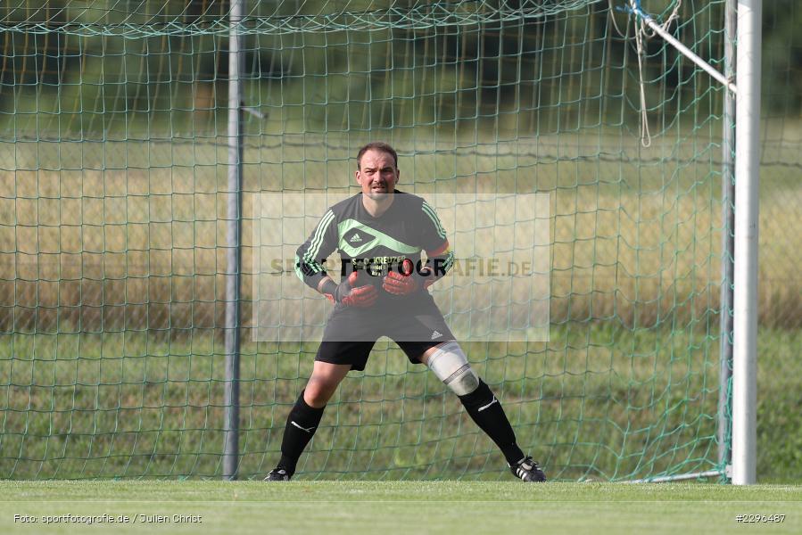 Marcel Katzenberger, Sportgelände, Retzbach, 25.06.2021, Freundschaftsspiele, sport, action, Fussball, Deutschland, Juni 2021, Saison 2021/2022, BSC, TSV, BSC Aura, TSV Retzbach - Bild-ID: 2296487