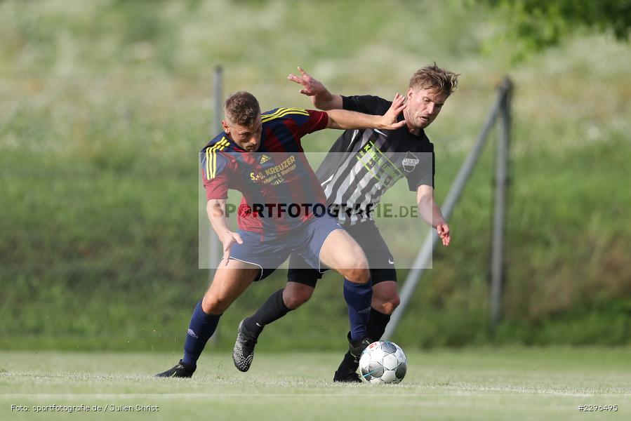 Philipp Gößwein, Timo Rützel, Sportgelände, Retzbach, 25.06.2021, Freundschaftsspiele, sport, action, Fussball, Deutschland, Juni 2021, Saison 2021/2022, BSC, TSV, BSC Aura, TSV Retzbach - Bild-ID: 2296495
