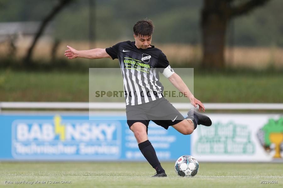 Dominik Hehrlein, Sportgelände, Retzbach, 25.06.2021, Freundschaftsspiele, sport, action, Fussball, Deutschland, Juni 2021, Saison 2021/2022, BSC, TSV, BSC Aura, TSV Retzbach - Bild-ID: 2296514
