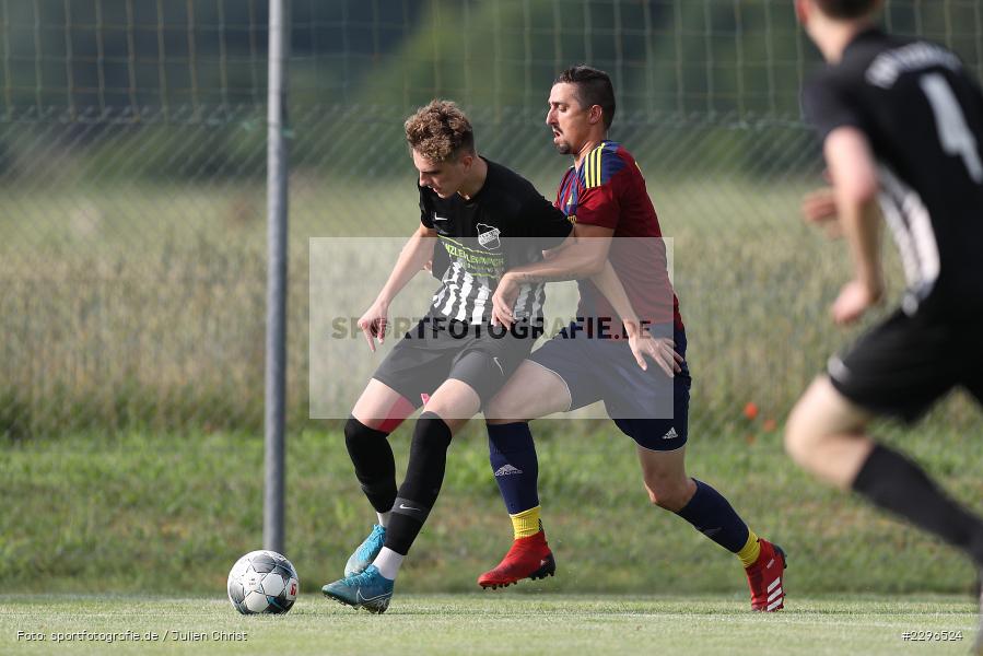 Florian Schumm, Luca Hilbert, Sportgelände, Retzbach, 25.06.2021, Freundschaftsspiele, sport, action, Fussball, Deutschland, Juni 2021, Saison 2021/2022, BSC, TSV, BSC Aura, TSV Retzbach - Bild-ID: 2296524