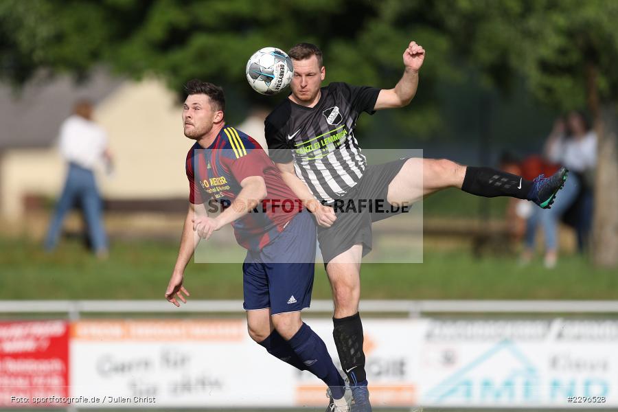 Alexander Prasch, Manuel Rumpel, Sportgelände, Retzbach, 25.06.2021, Freundschaftsspiele, sport, action, Fussball, Deutschland, Juni 2021, Saison 2021/2022, BSC, TSV, BSC Aura, TSV Retzbach - Bild-ID: 2296528