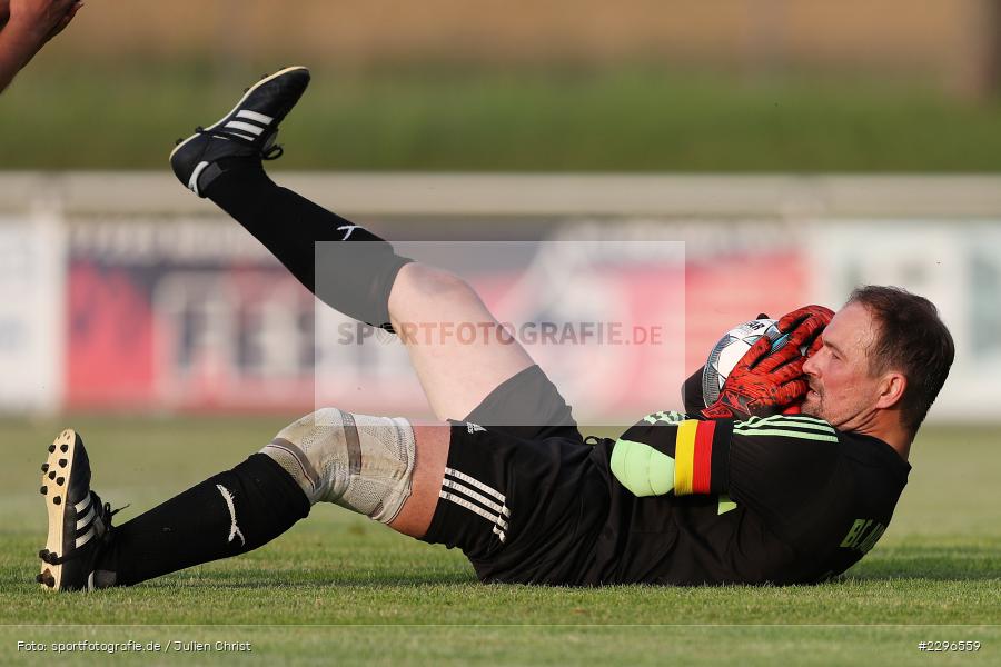 Marcel Katzenberger, Sportgelände, Retzbach, 25.06.2021, Freundschaftsspiele, sport, action, Fussball, Deutschland, Juni 2021, Saison 2021/2022, BSC, TSV, BSC Aura, TSV Retzbach - Bild-ID: 2296559