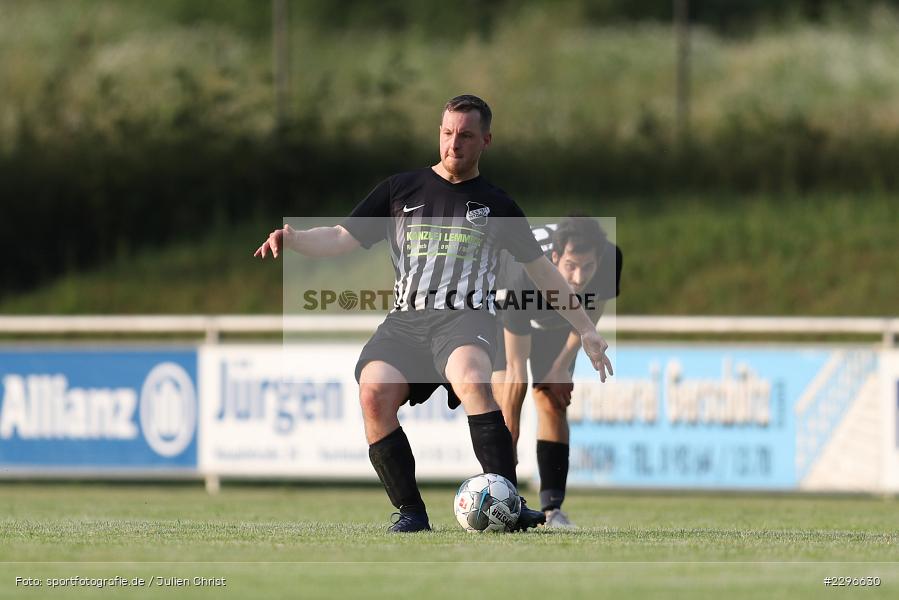 Manuel Rumpel, Sportgelände, Retzbach, 25.06.2021, Freundschaftsspiele, sport, action, Fussball, Deutschland, Juni 2021, Saison 2021/2022, BSC, TSV, BSC Aura, TSV Retzbach - Bild-ID: 2296630