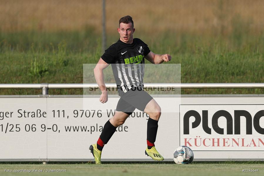 Adrian Freier, Sportgelände, Retzbach, 25.06.2021, Freundschaftsspiele, sport, action, Fussball, Deutschland, Juni 2021, Saison 2021/2022, BSC, TSV, BSC Aura, TSV Retzbach - Bild-ID: 2296647