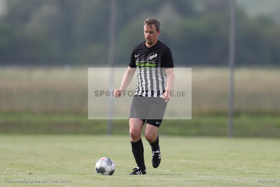 Felix Zull, Sportgelände, Retzbach, 25.06.2021, Freundschaftsspiele, sport, action, Fussball, Deutschland, Juni 2021, Saison 2021/2022, BSC, TSV, BSC Aura, TSV Retzbach - Bild-ID: 2296658