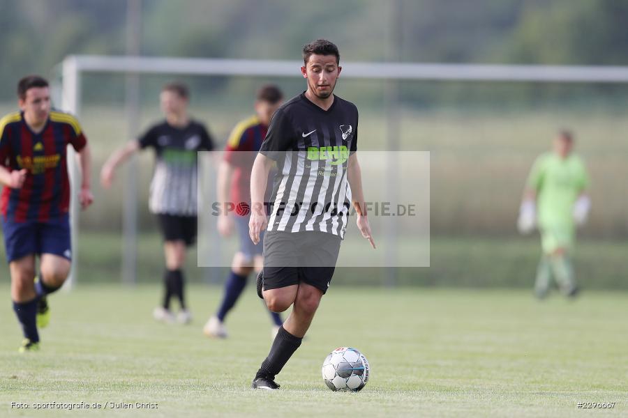 Maximilian Schmitt, Sportgelände, Retzbach, 25.06.2021, Freundschaftsspiele, sport, action, Fussball, Deutschland, Juni 2021, Saison 2021/2022, BSC, TSV, BSC Aura, TSV Retzbach - Bild-ID: 2296667
