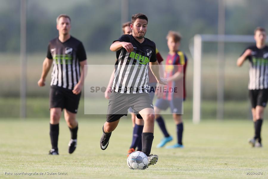 Maximilian Schmitt, Sportgelände, Retzbach, 25.06.2021, Freundschaftsspiele, sport, action, Fussball, Deutschland, Juni 2021, Saison 2021/2022, BSC, TSV, BSC Aura, TSV Retzbach - Bild-ID: 2296674