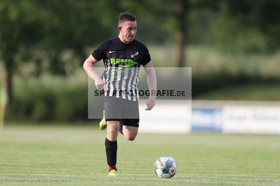Adrian Freier, Sportgelände, Retzbach, 25.06.2021, Freundschaftsspiele, sport, action, Fussball, Deutschland, Juni 2021, Saison 2021/2022, BSC, TSV, BSC Aura, TSV Retzbach - Bild-ID: 2296683
