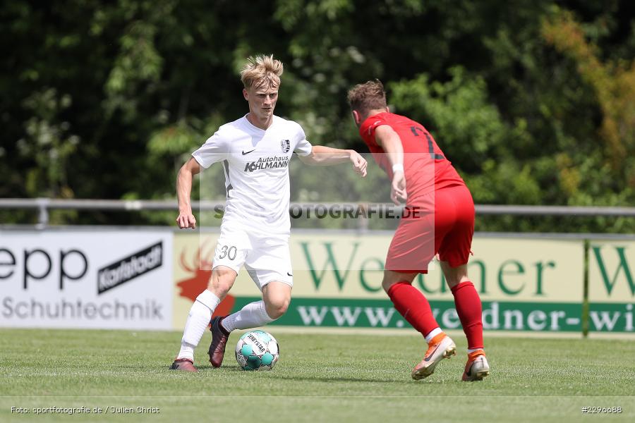 Nico Franz, Marco Kunzmann, Sportgelände, Karlburg, 27.06.2021, Freundschaftsspiele, sport, action, Fussball, Deutschland, Juni 2021, Saison 2021/2022, TUS, TSV, TuS Frammersbach, TSV Karlburg - Bild-ID: 2296688