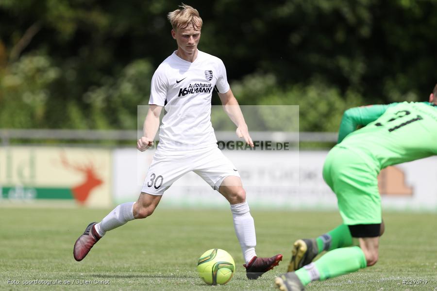 Marco Kunzmann, Sportgelände, Karlburg, 27.06.2021, Freundschaftsspiele, sport, action, Fussball, Deutschland, Juni 2021, Saison 2021/2022, TUS, TSV, TuS Frammersbach, TSV Karlburg - Bild-ID: 2296719