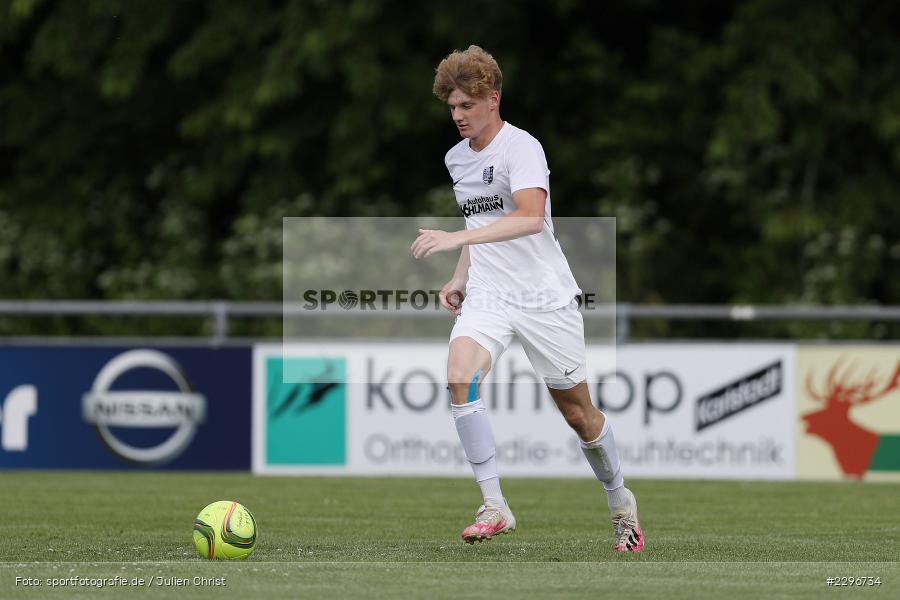 Adrian Winter, Sportgelände, Karlburg, 27.06.2021, Freundschaftsspiele, sport, action, Fussball, Deutschland, Juni 2021, Saison 2021/2022, TUS, TSV, TuS Frammersbach, TSV Karlburg - Bild-ID: 2296734