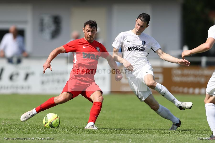 Cedric Fenske, Luca Pfister, Sportgelände, Karlburg, 27.06.2021, Freundschaftsspiele, sport, action, Fussball, Deutschland, Juni 2021, Saison 2021/2022, TUS, TSV, TuS Frammersbach, TSV Karlburg - Bild-ID: 2296738