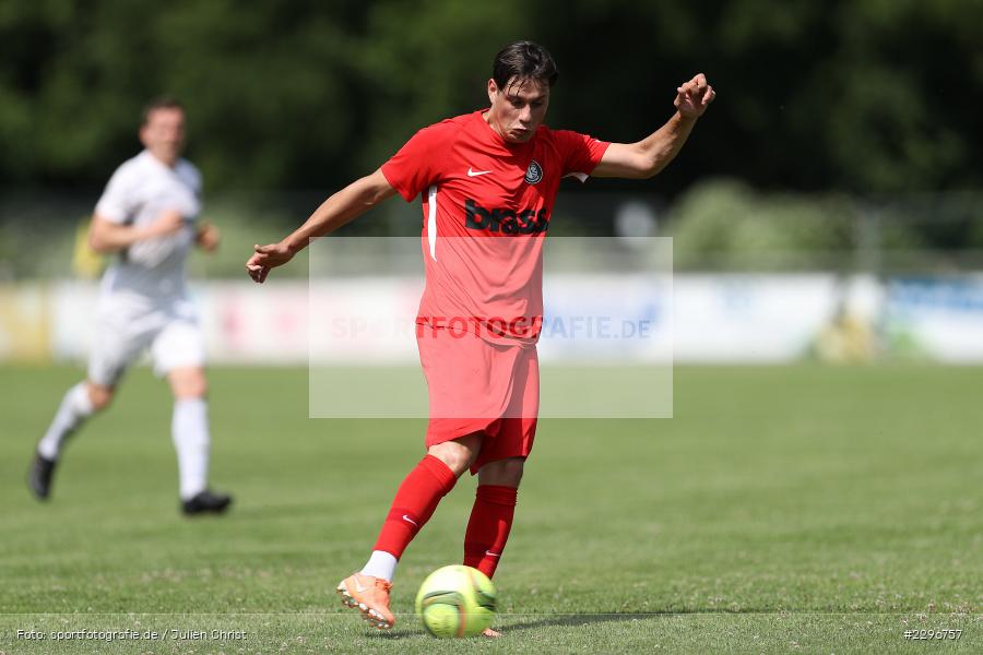 Maurice Matreux, Sportgelände, Karlburg, 27.06.2021, Freundschaftsspiele, sport, action, Fussball, Deutschland, Juni 2021, Saison 2021/2022, TUS, TSV, TuS Frammersbach, TSV Karlburg - Bild-ID: 2296757