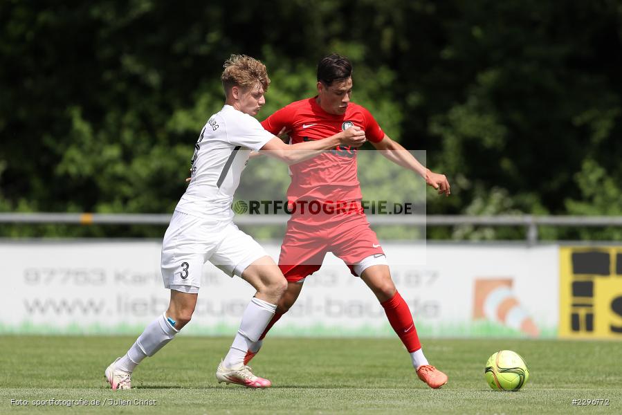 Maurice Matreux, Adrian Winter, Sportgelände, Karlburg, 27.06.2021, Freundschaftsspiele, sport, action, Fussball, Deutschland, Juni 2021, Saison 2021/2022, TUS, TSV, TuS Frammersbach, TSV Karlburg - Bild-ID: 2296772 Maurice Matreux, Adrian Winter, Sportgelände, Karlburg, 27.06.2021, Freundschaftsspiele, sport, action, Fussball, Deutschland, Juni 2021, Saison 2021/2022, TUS, TSV, TuS Frammersbach, TSV Karlburg - Bild-ID: 2296772