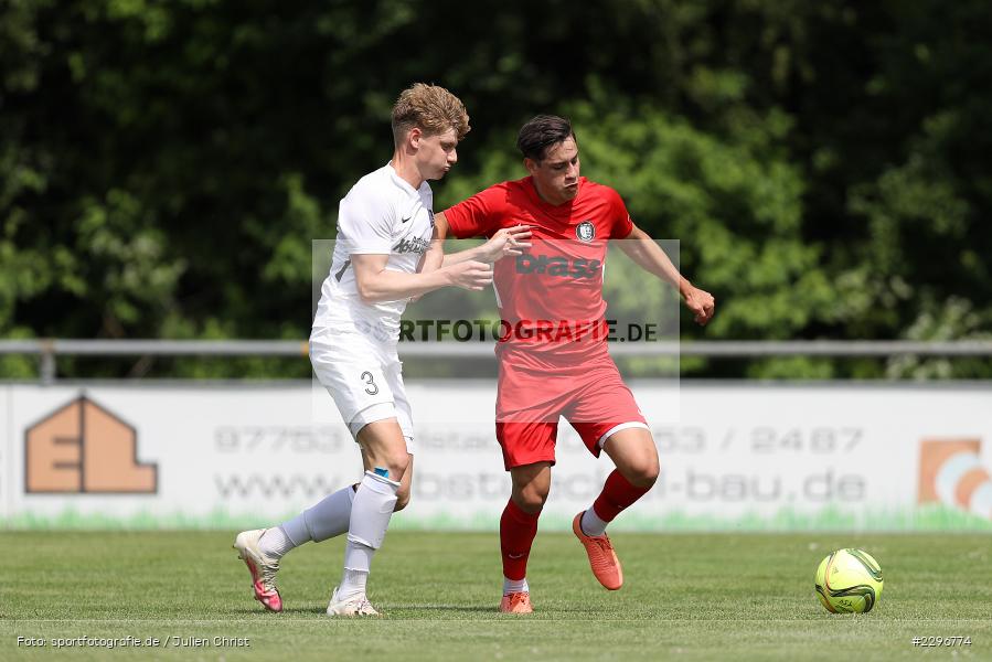 Maurice Matreux, Adrian Winter, Sportgelände, Karlburg, 27.06.2021, Freundschaftsspiele, sport, action, Fussball, Deutschland, Juni 2021, Saison 2021/2022, TUS, TSV, TuS Frammersbach, TSV Karlburg - Bild-ID: 2296774 Maurice Matreux, Adrian Winter, Sportgelände, Karlburg, 27.06.2021, Freundschaftsspiele, sport, action, Fussball, Deutschland, Juni 2021, Saison 2021/2022, TUS, TSV, TuS Frammersbach, TSV Karlburg - Bild-ID: 2296774