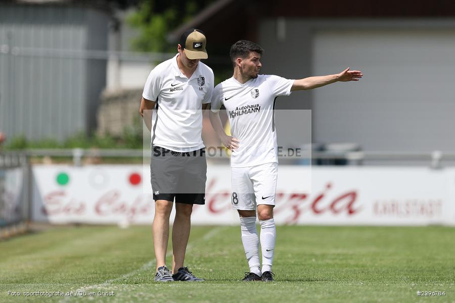 Dialog, Markus Köhler, Jan Wabnitz, Sportgelände, Karlburg, 27.06.2021, Freundschaftsspiele, sport, action, Fussball, Deutschland, Juni 2021, Saison 2021/2022, TUS, TSV, TuS Frammersbach, TSV Karlburg - Bild-ID: 2296784
