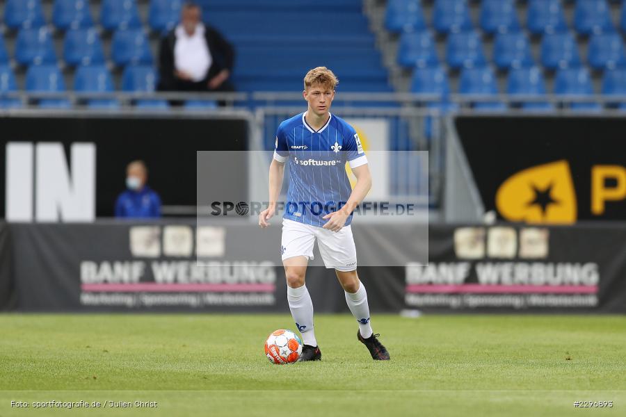 Clemens Riedel, Merck-Stadion, Darmstadt, 01.07.2021, Freundschaftsspiele, sport, action, Fussball, Deutschland, Juli 2021, Saison 2021/2022, 2. Bundesliga, BGL, Swift Hesperange, SVD, Swift Hesperingen, SV Darmstadt 98 - Bild-ID: 2296893 Clemens Riedel, Merck-Stadion, Darmstadt, 01.07.2021, Freundschaftsspiele, sport, action, Fussball, Deutschland, Juli 2021, Saison 2021/2022, 2. Bundesliga, BGL, Swift Hesperange, SVD, Swift Hesperingen, SV Darmstadt 98 - Bild-ID: 2296893