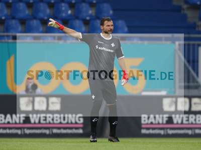 Fotos von SV Darmstadt 98 - FC Swift Hesperingen auf sportfotografie.de