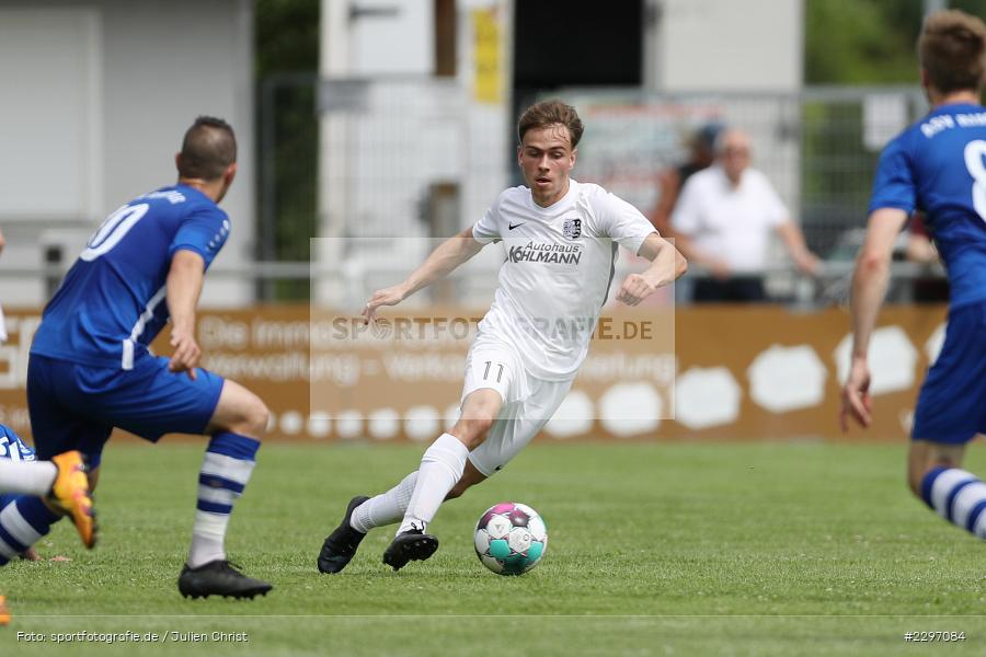 Jari Heuchert, Sportgelaende in der Au, Karlstadt, 04.07.2021, Freundschaftsspiele, sport, action, Fussball, Deutschland, Juli 2021, Saison 2021/2022, Bezirksliga Unterfranken West, Bayernliga Nord, ASV Rimpar, TSV Karlburg - Bild-ID: 2297084