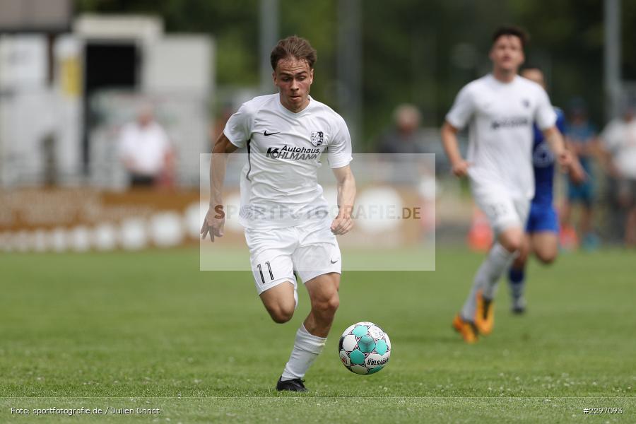 Jari Heuchert, Sportgelaende in der Au, Karlstadt, 04.07.2021, Freundschaftsspiele, sport, action, Fussball, Deutschland, Juli 2021, Saison 2021/2022, Bezirksliga Unterfranken West, Bayernliga Nord, ASV Rimpar, TSV Karlburg - Bild-ID: 2297093