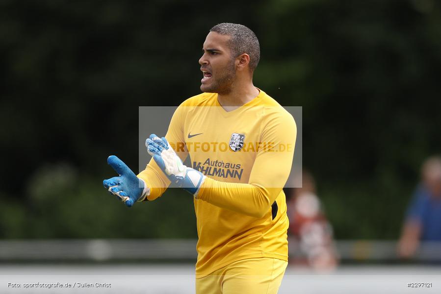 Marvin Fischer-Vallecilla, Sportgelaende in der Au, Karlstadt, 04.07.2021, Freundschaftsspiele, sport, action, Fussball, Deutschland, Juli 2021, Saison 2021/2022, Bezirksliga Unterfranken West, Bayernliga Nord, ASV Rimpar, TSV Karlburg - Bild-ID: 2297121 Marvin Fischer-Vallecilla, Sportgelaende in der Au, Karlstadt, 04.07.2021, Freundschaftsspiele, sport, action, Fussball, Deutschland, Juli 2021, Saison 2021/2022, Bezirksliga Unterfranken West, Bayernliga Nord, ASV Rimpar, TSV Karlburg - Bild-ID: 2297121