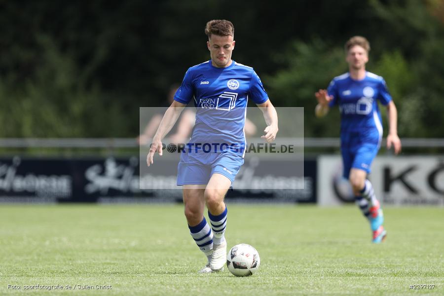 Lukas Behringer, Sportgelaende in der Au, Karlstadt, 04.07.2021, Freundschaftsspiele, sport, action, Fussball, Deutschland, Juli 2021, Saison 2021/2022, Bezirksliga Unterfranken West, Bayernliga Nord, ASV Rimpar, TSV Karlburg - Bild-ID: 2297127