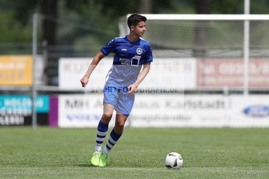 Louis Reinhart, Sportgelaende in der Au, Karlstadt, 04.07.2021, Freundschaftsspiele, sport, action, Fussball, Deutschland, Juli 2021, Saison 2021/2022, Bezirksliga Unterfranken West, Bayernliga Nord, ASV Rimpar, TSV Karlburg - Bild-ID: 2297153 Louis Reinhart, Sportgelaende in der Au, Karlstadt, 04.07.2021, Freundschaftsspiele, sport, action, Fussball, Deutschland, Juli 2021, Saison 2021/2022, Bezirksliga Unterfranken West, Bayernliga Nord, ASV Rimpar, TSV Karlburg - Bild-ID: 2297153