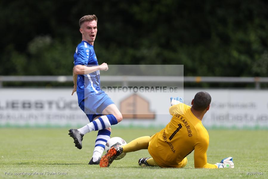 Marvin Fischer-Vallecilla, Torwart, Marvin Ott, Sportgelaende in der Au, Karlstadt, 04.07.2021, Freundschaftsspiele, sport, action, Fussball, Deutschland, Juli 2021, Saison 2021/2022, Bezirksliga Unterfranken West, Bayernliga Nord, ASV Rimpar, TSV Karlburg - Bild-ID: 2297154 Marvin Fischer-Vallecilla, Torwart, Marvin Ott, Sportgelaende in der Au, Karlstadt, 04.07.2021, Freundschaftsspiele, sport, action, Fussball, Deutschland, Juli 2021, Saison 2021/2022, Bezirksliga Unterfranken West, Bayernliga Nord, ASV Rimpar, TSV Karlburg - Bild-ID: 2297154
