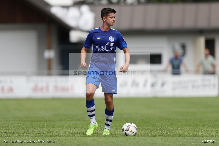 Louis Reinhart, Sportgelaende in der Au, Karlstadt, 04.07.2021, Freundschaftsspiele, sport, action, Fussball, Deutschland, Juli 2021, Saison 2021/2022, Bezirksliga Unterfranken West, Bayernliga Nord, ASV Rimpar, TSV Karlburg - Bild-ID: 2297188 Louis Reinhart, Sportgelaende in der Au, Karlstadt, 04.07.2021, Freundschaftsspiele, sport, action, Fussball, Deutschland, Juli 2021, Saison 2021/2022, Bezirksliga Unterfranken West, Bayernliga Nord, ASV Rimpar, TSV Karlburg - Bild-ID: 2297188