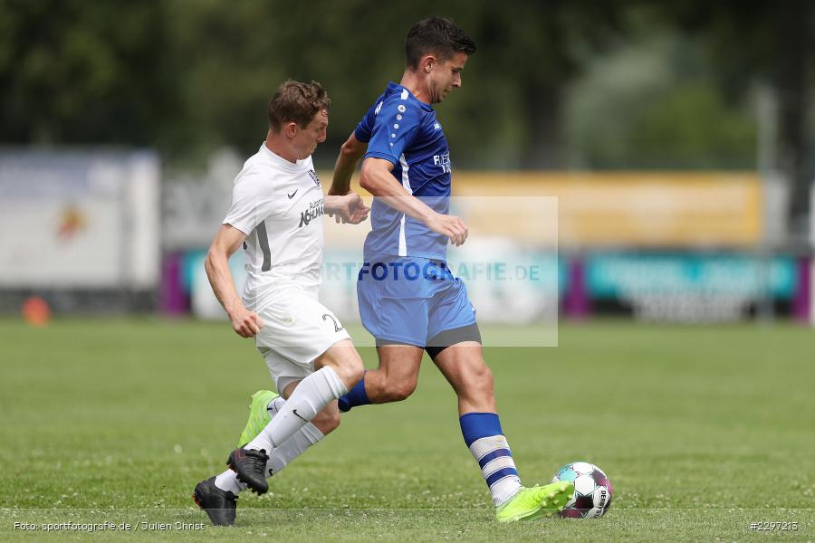 Louis Reinhart, Sportgelaende in der Au, Karlstadt, 04.07.2021, Freundschaftsspiele, sport, action, Fussball, Deutschland, Juli 2021, Saison 2021/2022, Bezirksliga Unterfranken West, Bayernliga Nord, ASV Rimpar, TSV Karlburg - Bild-ID: 2297213