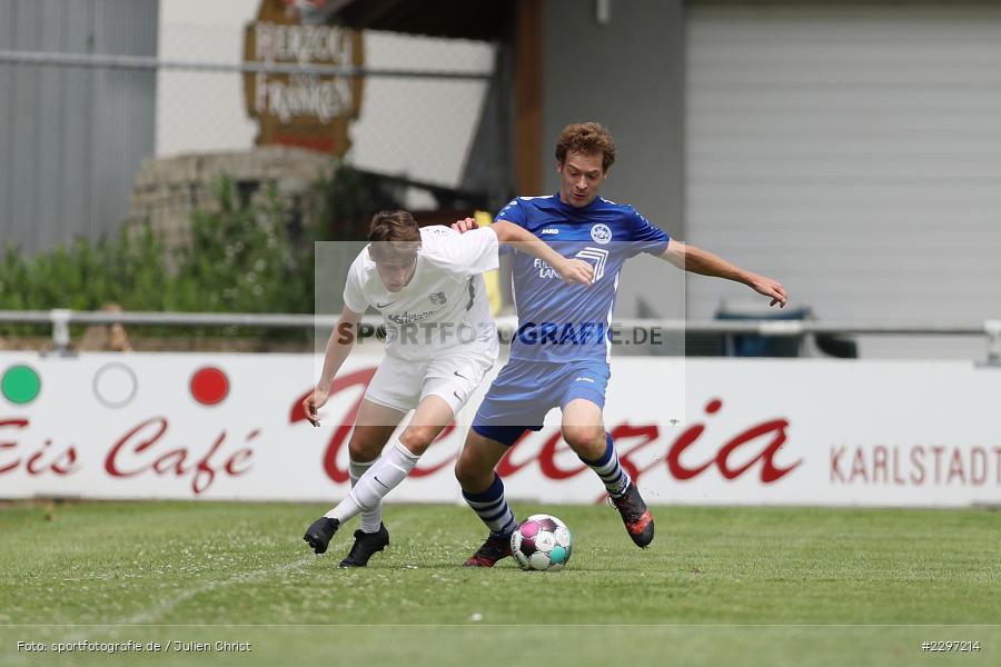 Andreas Hagen, Maximilian Franz, Sportgelaende in der Au, Karlstadt, 04.07.2021, Freundschaftsspiele, sport, action, Fussball, Deutschland, Juli 2021, Saison 2021/2022, Bezirksliga Unterfranken West, Bayernliga Nord, ASV Rimpar, TSV Karlburg - Bild-ID: 2297214