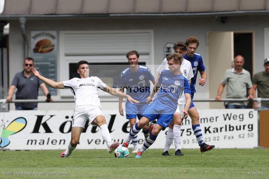 Max Lambrecht, Sportgelaende in der Au, Karlstadt, 04.07.2021, Freundschaftsspiele, sport, action, Fussball, Deutschland, Juli 2021, Saison 2021/2022, Bezirksliga Unterfranken West, Bayernliga Nord, ASV Rimpar, TSV Karlburg - Bild-ID: 2297215