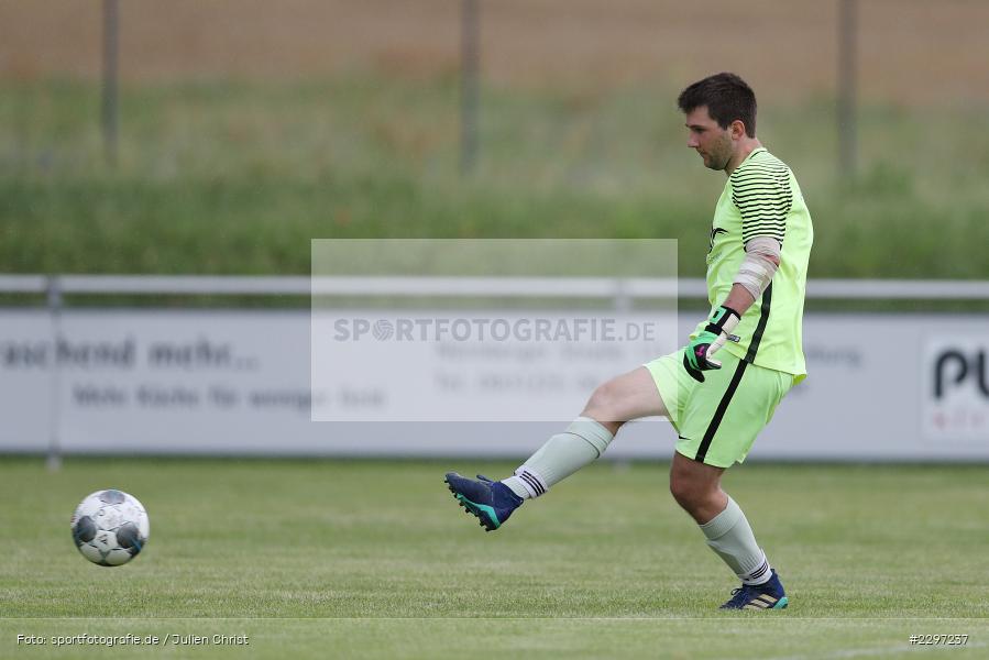 Sportplatz, Retzbach, 04.07.2021, Freundschaftsspiele, sport, action, Fussball, Deutschland, Juli 2021, Saison 2021/2022, Kreisliga Würzburg, SV Sonderhofen, TSV Retzbach - Bild-ID: 2297237