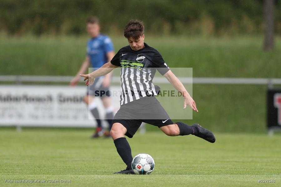 Sportplatz, Retzbach, 04.07.2021, Freundschaftsspiele, sport, action, Fussball, Deutschland, Juli 2021, Saison 2021/2022, Kreisliga Würzburg, SV Sonderhofen, TSV Retzbach - Bild-ID: 2297242