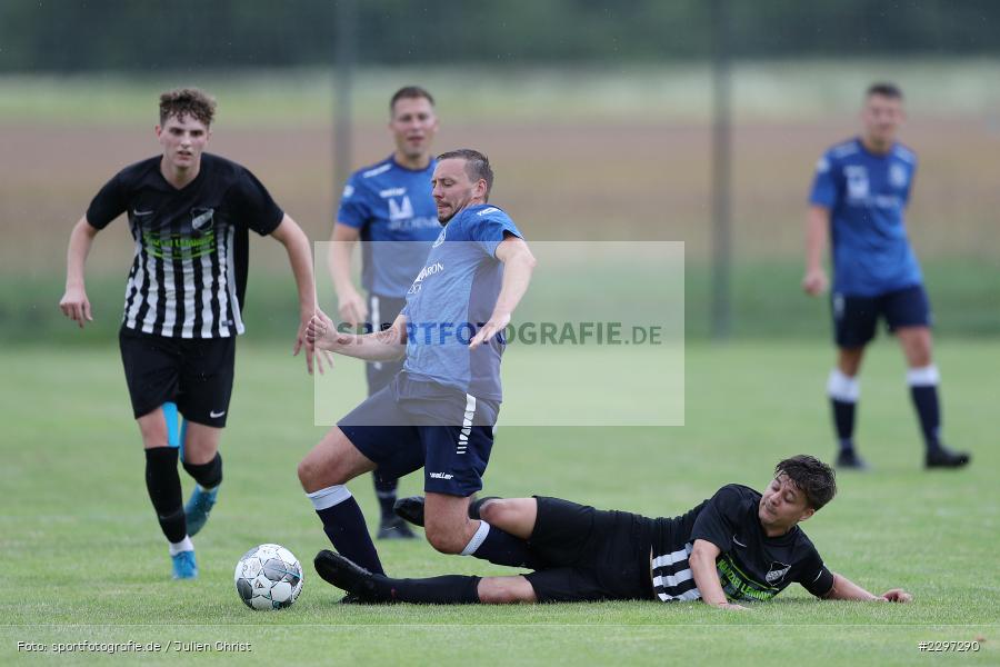 Sportplatz, Retzbach, 04.07.2021, Freundschaftsspiele, sport, action, Fussball, Deutschland, Juli 2021, Saison 2021/2022, Kreisliga Würzburg, SV Sonderhofen, TSV Retzbach - Bild-ID: 2297290