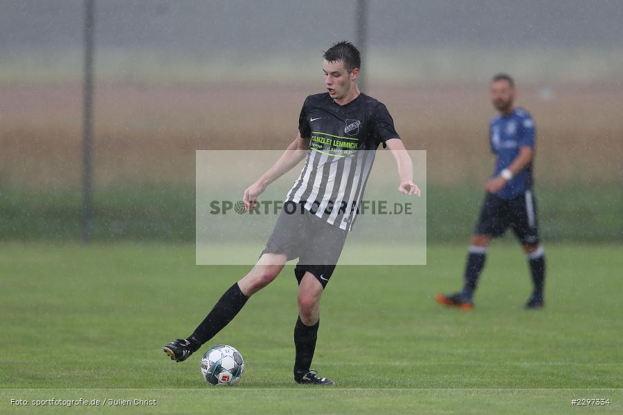 Sportplatz, Retzbach, 04.07.2021, Freundschaftsspiele, sport, action, Fussball, Deutschland, Juli 2021, Saison 2021/2022, Kreisliga Würzburg, SV Sonderhofen, TSV Retzbach - Bild-ID: 2297334