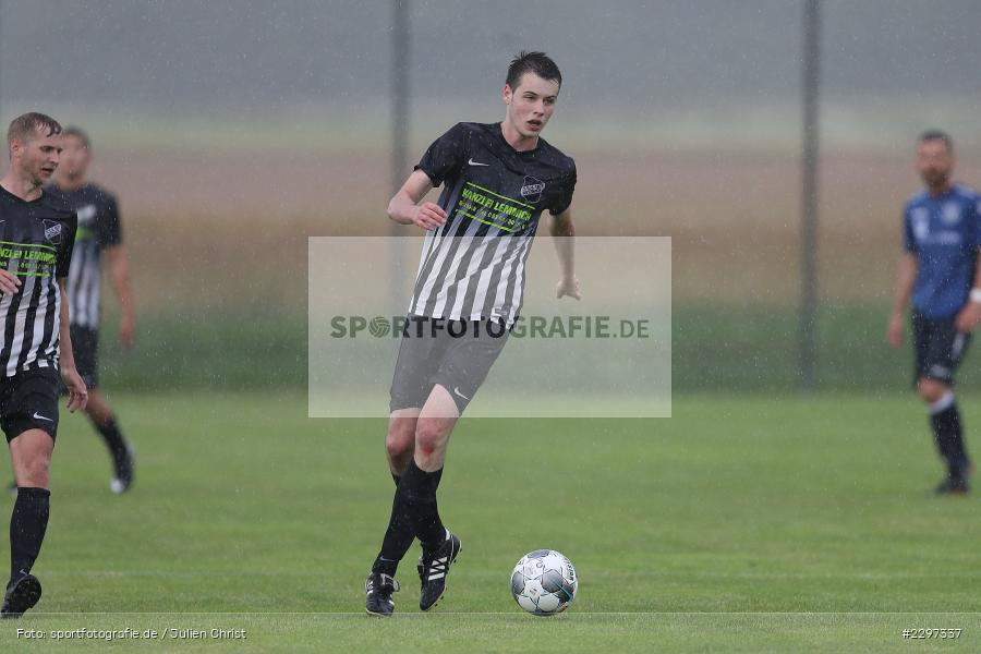 Sportplatz, Retzbach, 04.07.2021, Freundschaftsspiele, sport, action, Fussball, Deutschland, Juli 2021, Saison 2021/2022, Kreisliga Würzburg, SV Sonderhofen, TSV Retzbach - Bild-ID: 2297337