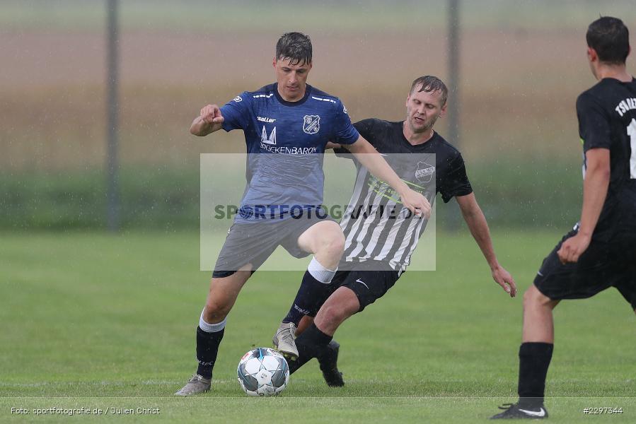 Sportplatz, Retzbach, 04.07.2021, Freundschaftsspiele, sport, action, Fussball, Deutschland, Juli 2021, Saison 2021/2022, Kreisliga Würzburg, SV Sonderhofen, TSV Retzbach - Bild-ID: 2297344