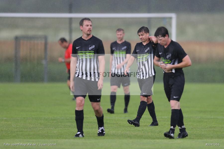 Sportplatz, Retzbach, 04.07.2021, Freundschaftsspiele, sport, action, Fussball, Deutschland, Juli 2021, Saison 2021/2022, Kreisliga Würzburg, SV Sonderhofen, TSV Retzbach - Bild-ID: 2297353