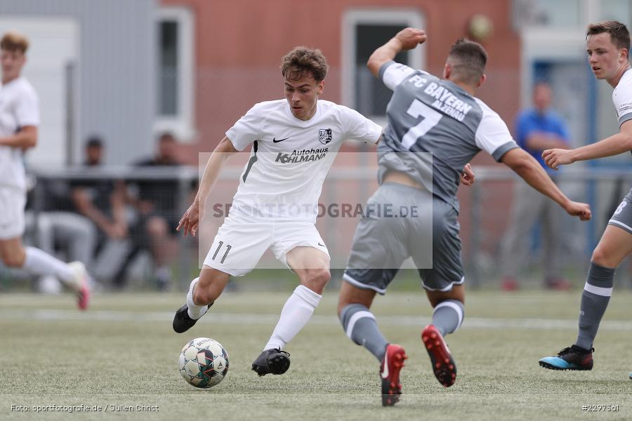 Jari Heuchert, Städtisches Sportzentrum, Alzenau in Unterfranken, 11.07.2021, sport, action, Fussball, Deutschland, Testspiel, Freundschaftsspiele, Juli 2021, Saison 2021/2022, Bayernliga, Hessenliga, TSV Karlburg, FC Bayern Alzenau - Bild-ID: 2297361