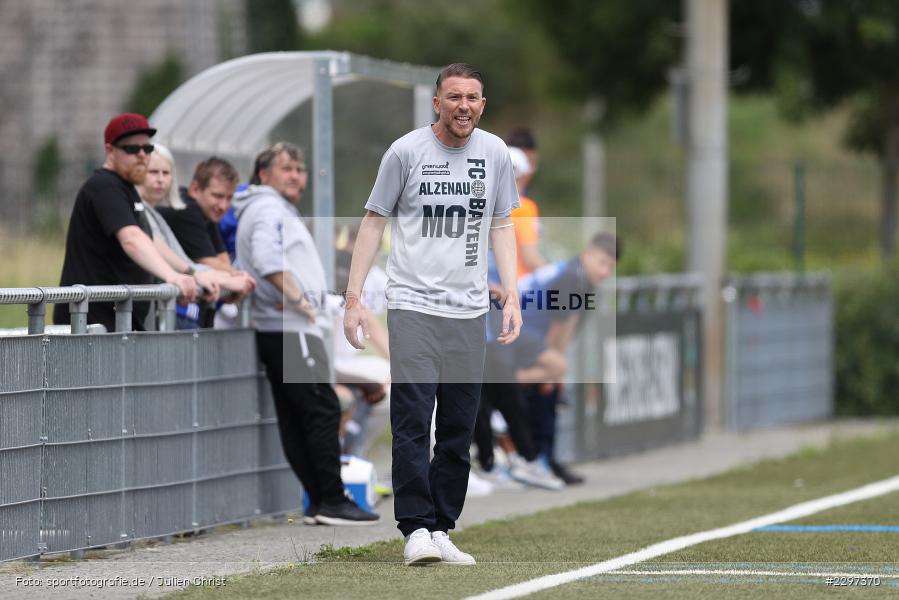 Trainer, Murat Özbahar, Städtisches Sportzentrum, Alzenau in Unterfranken, 11.07.2021, sport, action, Fussball, Deutschland, Testspiel, Freundschaftsspiele, Juli 2021, Saison 2021/2022, Bayernliga, Hessenliga, TSV Karlburg, FC Bayern Alzenau - Bild-ID: 2297370