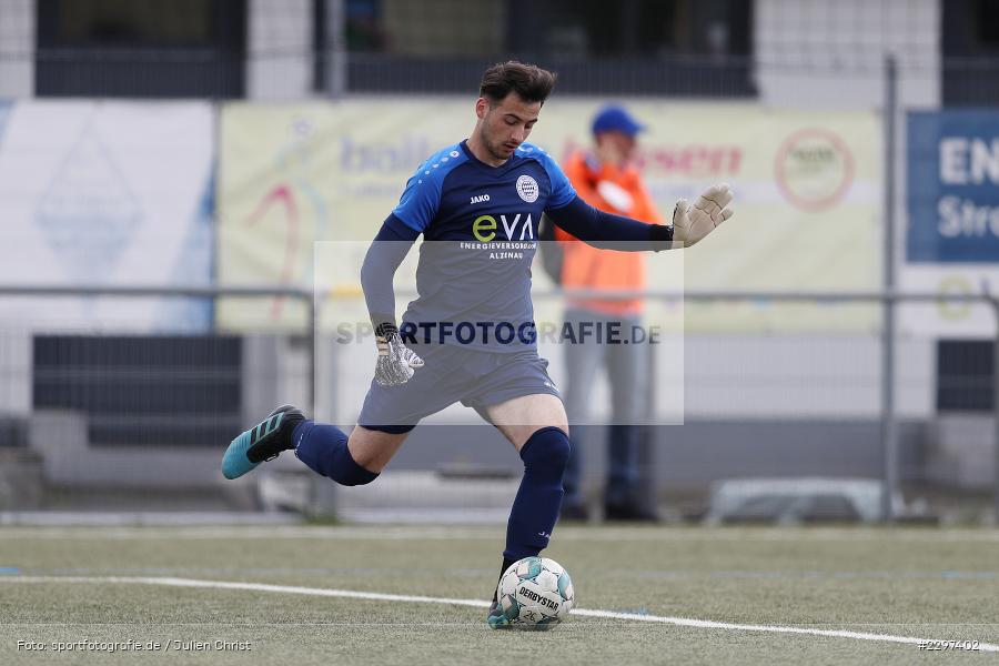 Torwart, Pascal Cedric Maier, Städtisches Sportzentrum, Alzenau in Unterfranken, 11.07.2021, sport, action, Fussball, Deutschland, Testspiel, Freundschaftsspiele, Juli 2021, Saison 2021/2022, Bayernliga, Hessenliga, TSV Karlburg, FC Bayern Alzenau - Bild-ID: 2297402